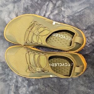 Vivo barefoot primus trail SG olive green men's shoes size 42 EU